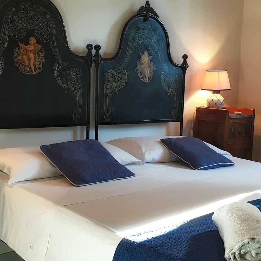 Villa Del Melograno Patti Ngoại thất bức ảnh