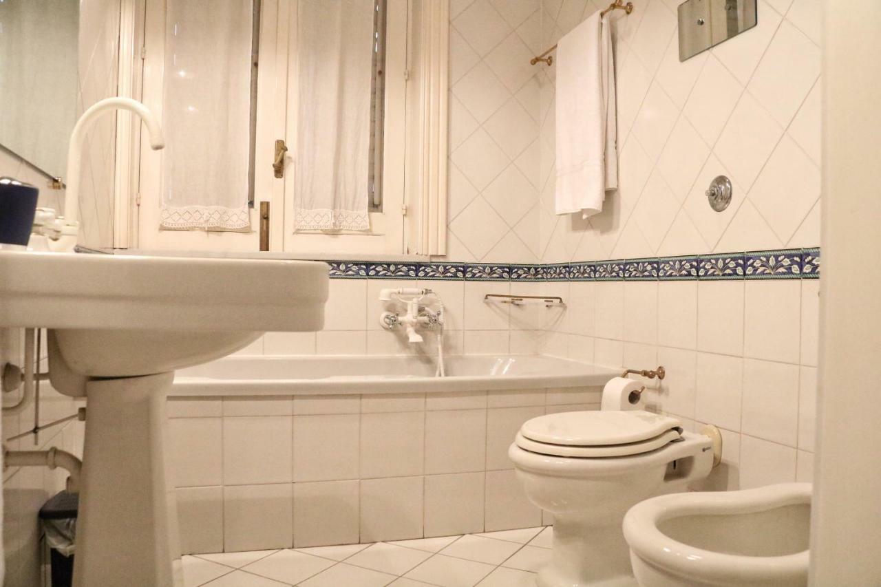 Villa Del Melograno Patti Ngoại thất bức ảnh